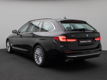 Fahrzeugabbildung BMW 530e xD Tour Luxury Line ACC HUD Pano Laser 360°