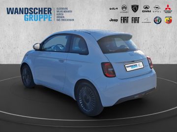 Fiat 500 e Icon KeyLess+Navi+SHZ+LM+SoundSys+SpurH