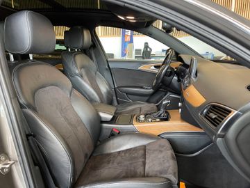 Audi A6 Avant 3.0 TDI quattro *PANO*ALCANTARA*S-LINE*