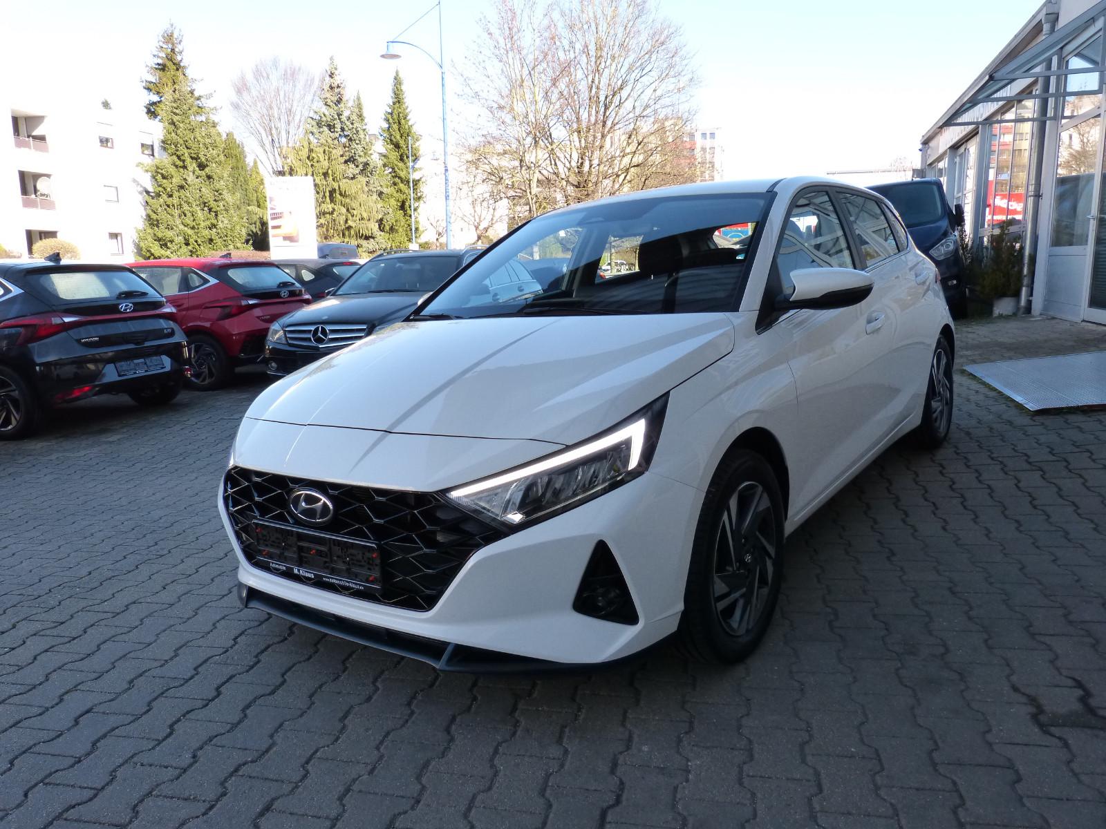 Hyundai i20 AUTOMATIK VOLL-LED APPLE KAMERA SHZ LHZ AHK