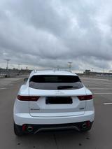 Jaguar E Pace-DYANAMIC First Edition D180 AWD - Jaguar E-Pace von privat