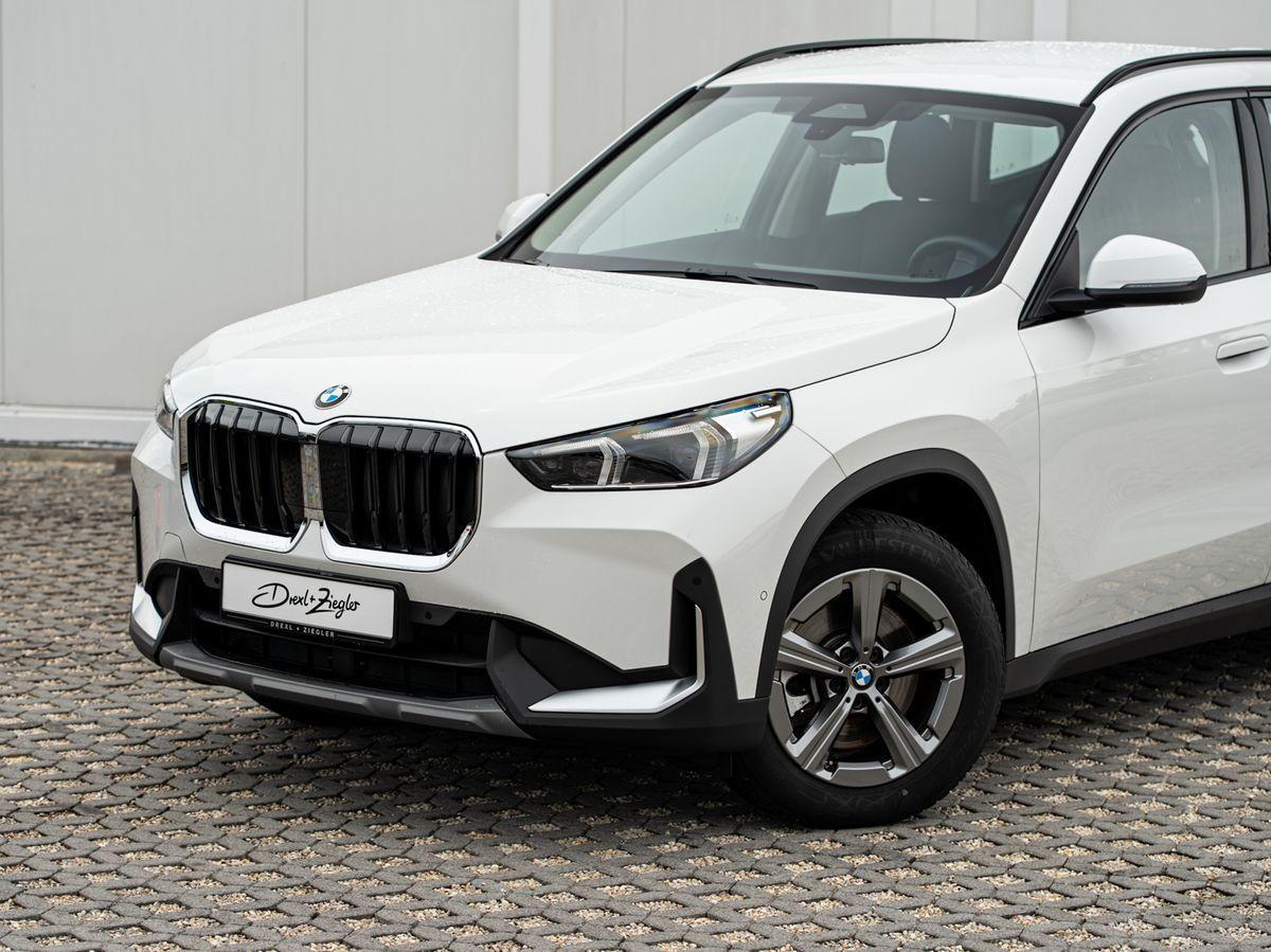 BMW X1 sDrive20i AHK AdLED Aktivsitz KoZg Spiegelpak, миниатюра 4
