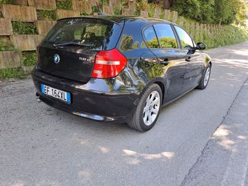 BMW 118 - 6