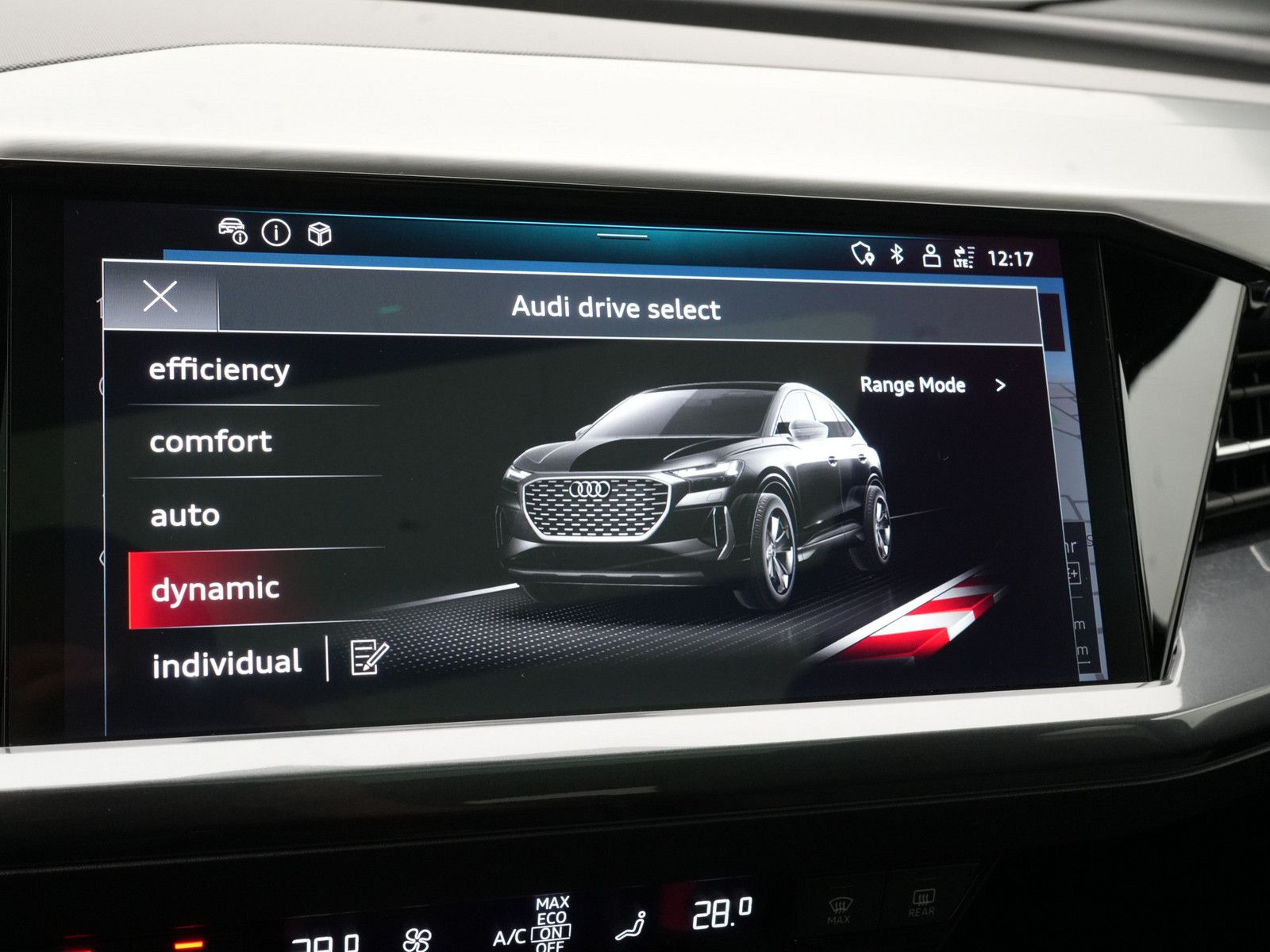 Audi Q4 e-tron - Bild 19