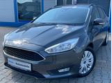 Ford Focus Turnier Business*NAV*RCAM*PDC*AUTOPARK* - mit Benzin-Antrieb: Rc Auto