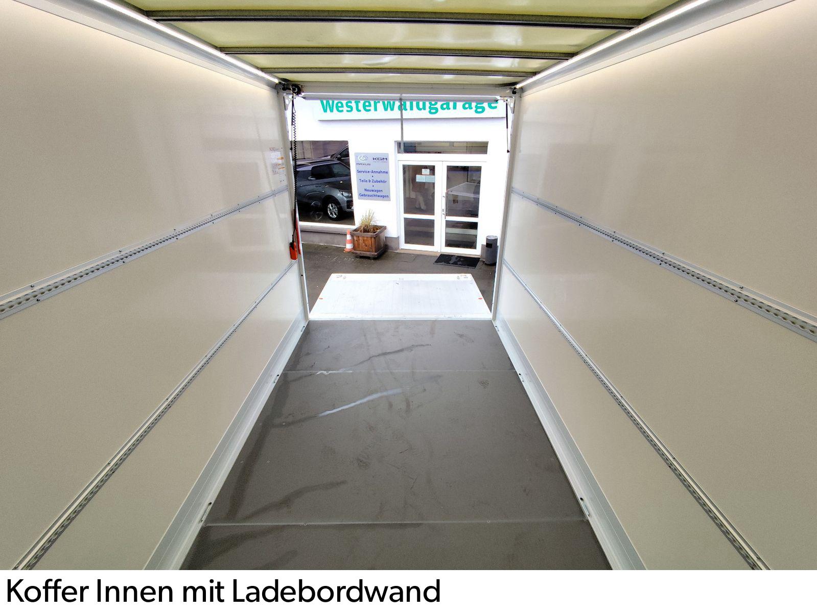 Maxus eDeliver 9 KOFFER mit Ladebordwand ! L4