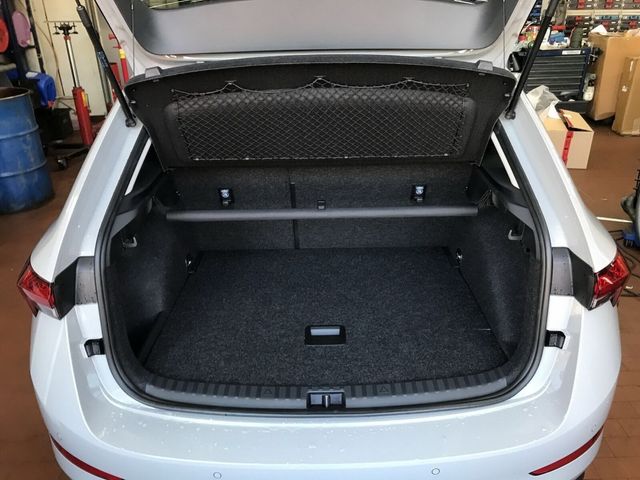 Skoda Scala 1.0 TSI Tour DAB*SHZ*PDC*TEL* ALU