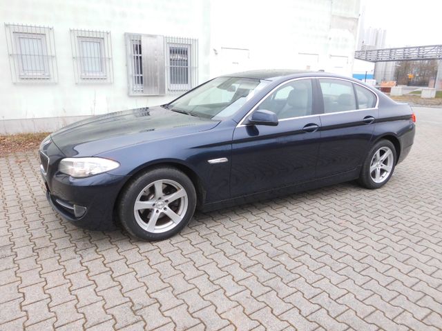 BMW 523i Klima Leder Xenon Navi Head Up Top Zustand