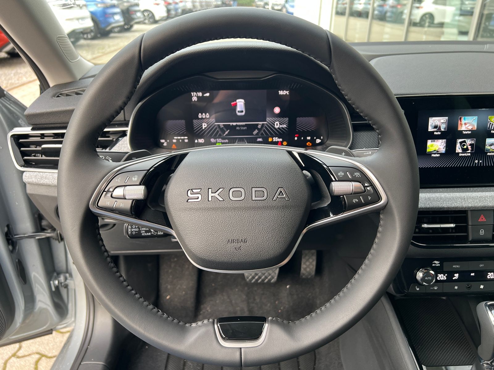 Fahrzeugabbildung SKODA Scala Selection 1.0 TSI DSG *AHK, LED, ACC, Kame
