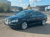 Volkswagen VW Jetta 2.0TDi | Xenon | Navi | PDC | Cli... - Volkswagen Jetta in Hannover