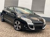 Renault Megane Coupé Bose Edition *Navi/Bluetooth/Sitzh* - Renault Megane Gebrauchtwagen in Frankfurt