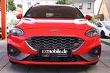 Ford FOCUS TURNIER ST* 2.HD* T-PAKET* LED* LEDER* 19* - Ford Focus: Rot
