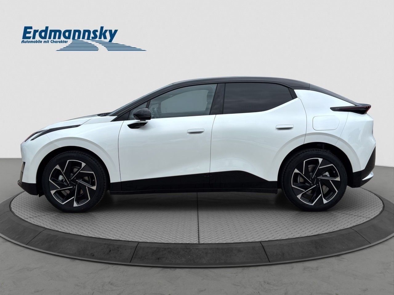 Lynk & Co 02