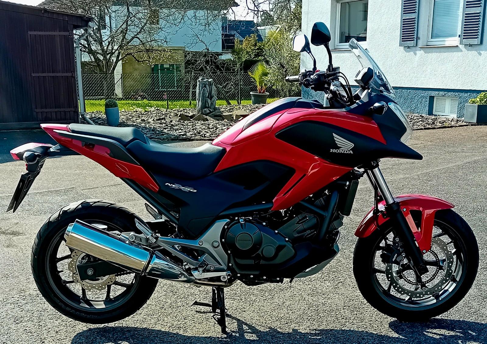 Honda NC 750 XA, 1.Hand, 35KW, nur 5.600km!!