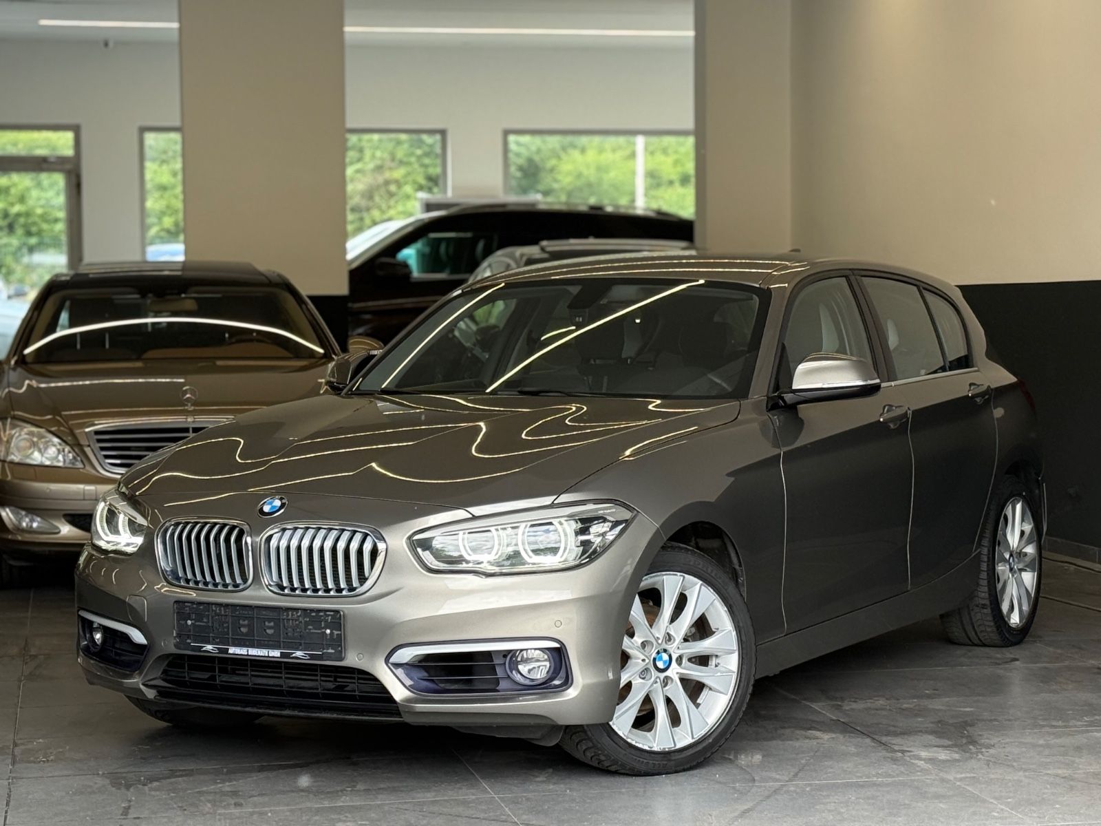 BMW 118 1 Lim. 5-trg. Urban Line.Automatik.LED
