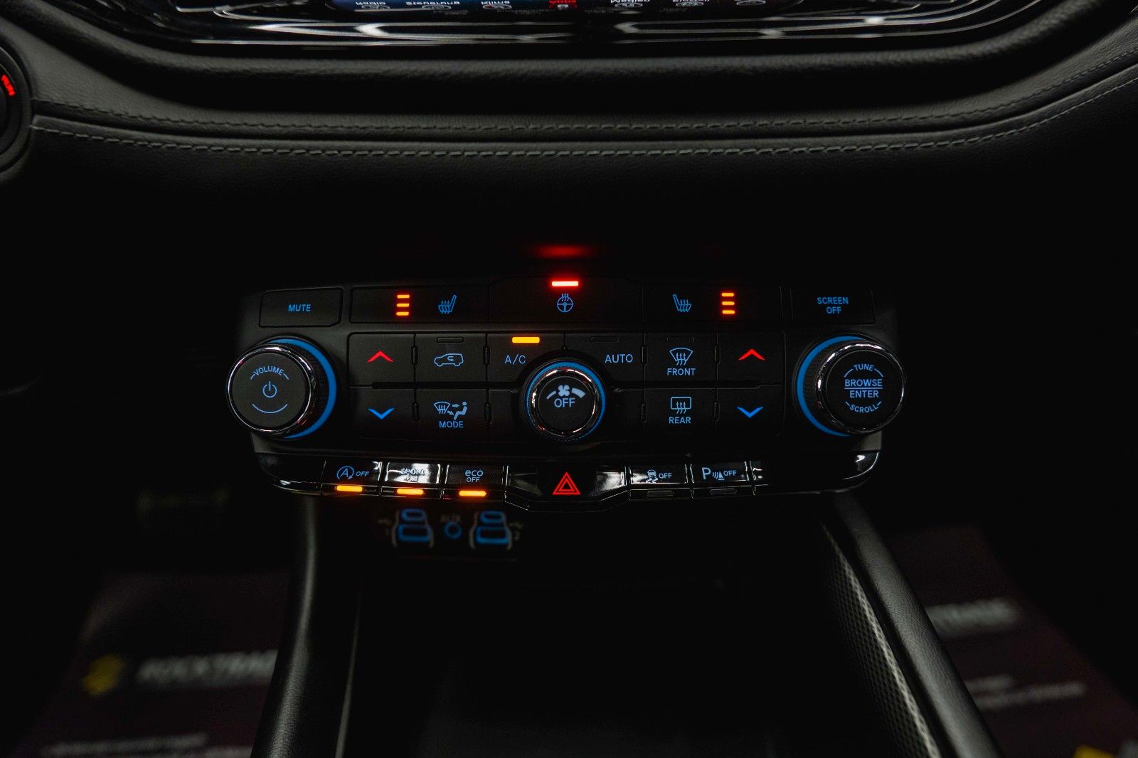 Fahrzeugabbildung Dodge Durango 3.6 V6 GT+ 4x4 SRT Night-Paket Modell 22