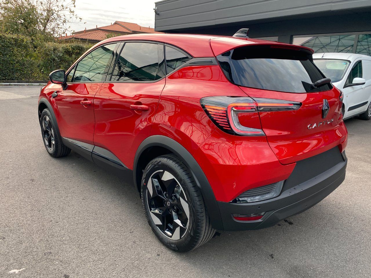 Renault Captur 1.0 TCE 90 CV TECHNO, PACK WINTER imagem 2
