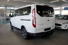 Fahrzeugabbildung Ford Tourneo Custom Active L1 8-Sitzer + ACC + AHK