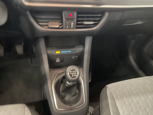 Fahrzeugabbildung Ford Tourneo Courier Titanium Winterpaket Kamera DAB