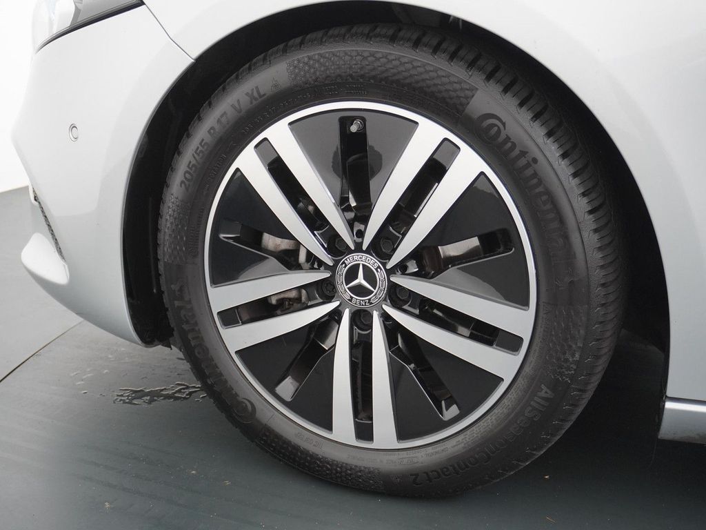 Mercedes-Benz A 200 Progressive Premium | Panorama - Schiebeda
