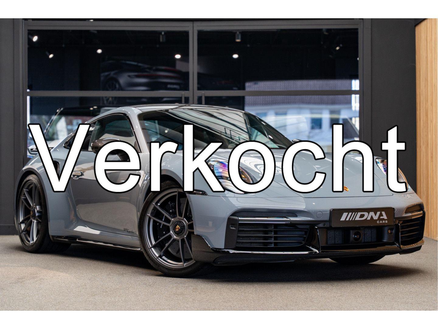 Porsche 992 992 Turbo S Lift Carbon Exclusive Manufaktur