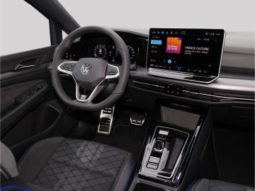 Volkswagen Golf VIII R-Line 1.5 eTSI DSG 2 J. Garantie