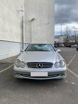 Mercedes-Benz Mercedes Benz CLK 240 + 1.Hand + LPG - Mercedes-Benz CLK 240 aus 2005