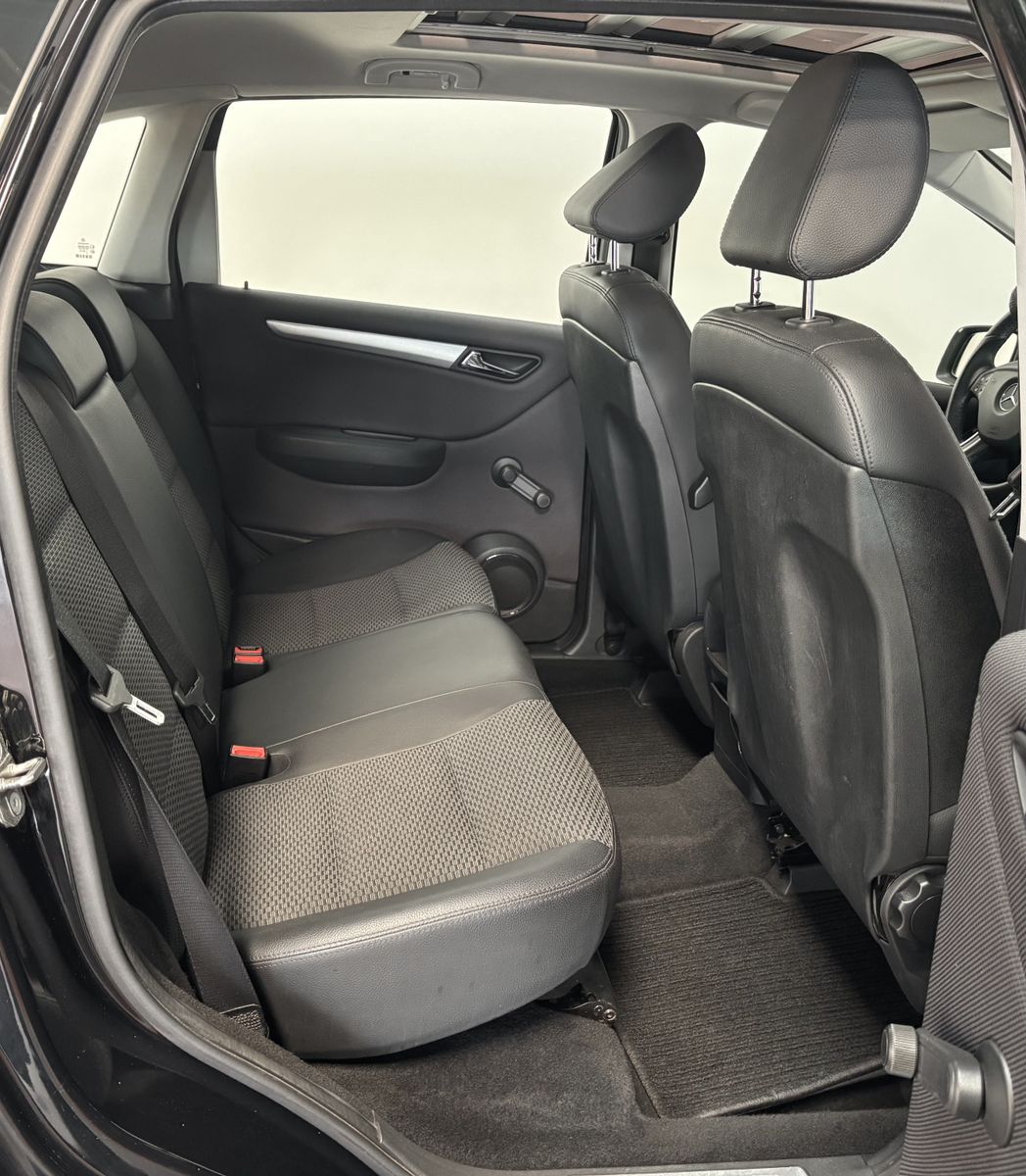 Mercedes Benz B 170