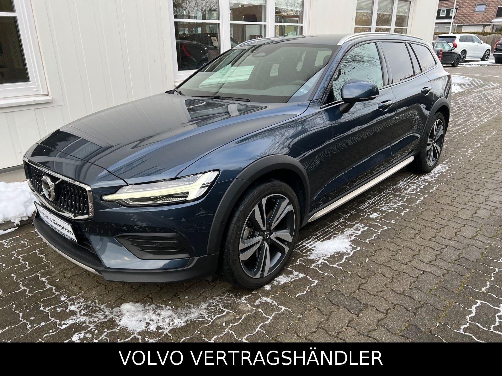 Volvo V60 Cross Country B4 D AWD Plus Bright GARANTIE