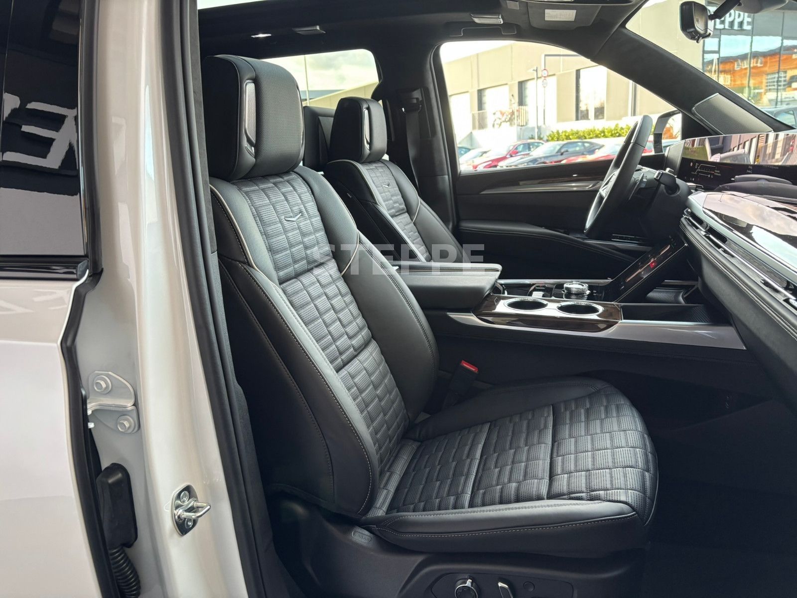 Cadillac Escalade FACELIFT MY25 6.2 V8 Sport Platinum