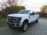 Ford F250  SD Power Diesel  Crew Cab LED Platinum Sty - Ford F 250 mit Diesel-Antrieb