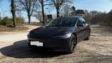 Tesla Model 3 Allrad Long Range Stealth Grey