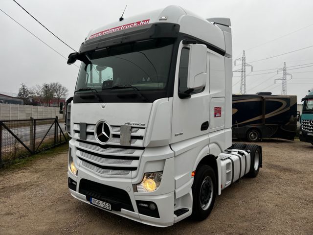 Mercedes-Benz Actros 1845 - Standard - HYVA - New tyres