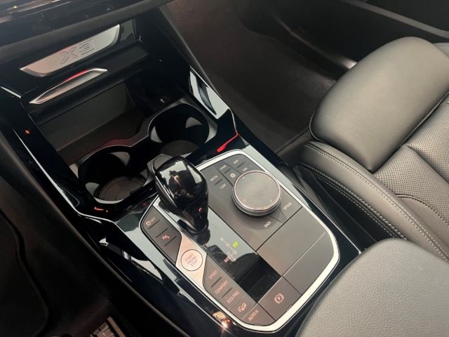 BMW X3 xDrive 30i M-Sport LiCoProf. RFK Hifi 3-Zonen foto 12