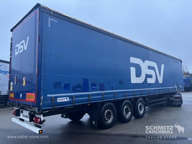 Schmitz Cargobull Curtainsider Standard