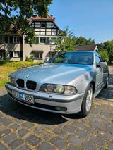 BMW 528i E39, - BMW 528 aus 1998: 528i