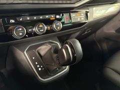Fahrzeugabbildung Volkswagen T6.1 Multivan Gen. Six 150 PS DSG - VOLL*elek.Tü
