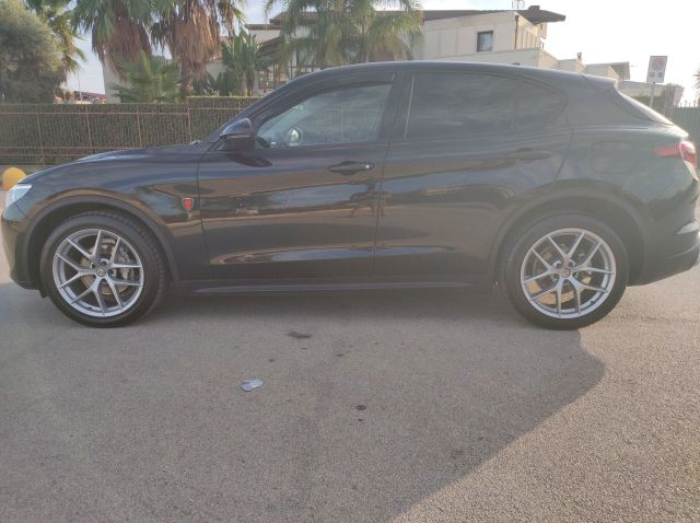 Alfa Romeo Stelvio 2.2 Turbodiesel 150 CV AT8 RW