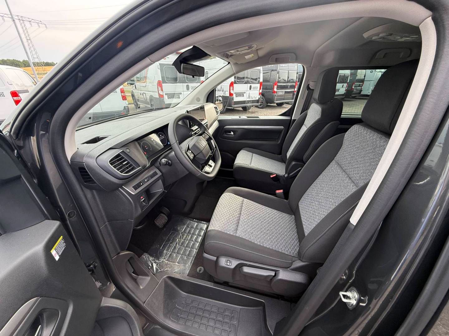 Fahrzeugabbildung Fiat ULYSSE 8- Sitze A/T