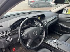 MERCEDES-BENZ E 300 E T-Modell E 300 CDI BlueEfficiency