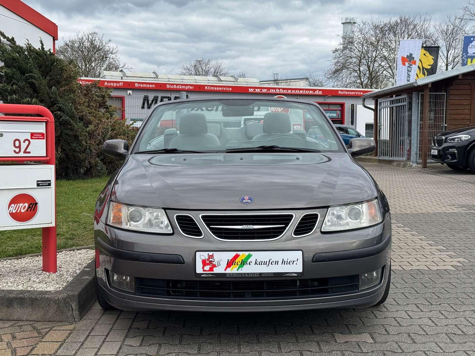 Fahrzeugabbildung Saab 9-3 1.9 Cabrio Automatik/StandHz/Leder/Navi/A...