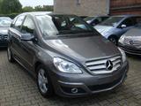 Mercedes-Benz B 160 Navigation / Aktiver Park-Assistent - gebrauchte Mercedes-Benz B 160 aus dem Jahr 2009