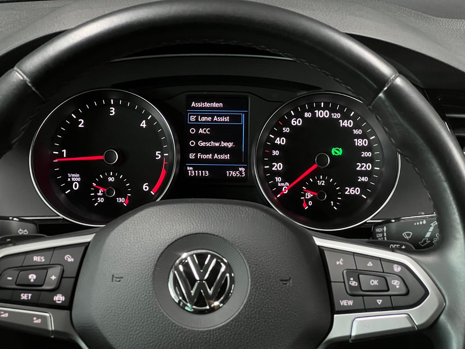 Volkswagen Passat 2.0 TDI Matrix-LED ACC AHK Kamera Navi