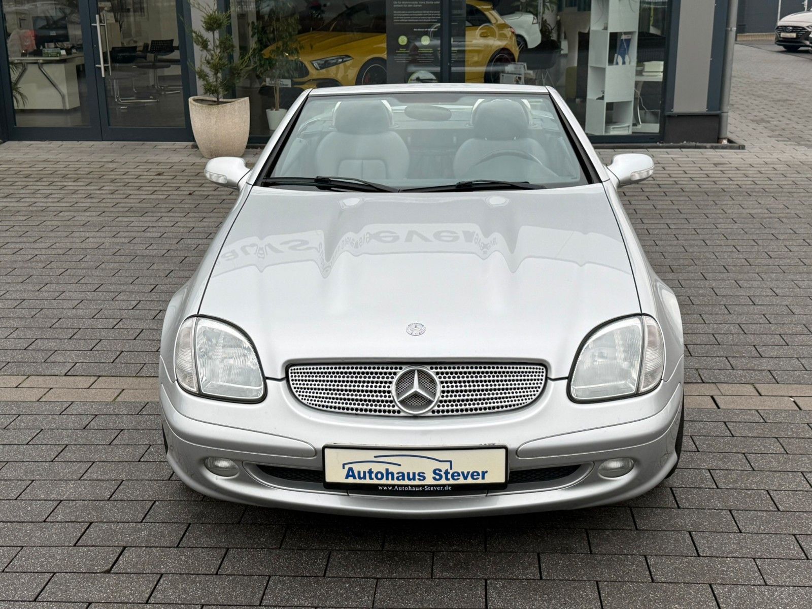 Fahrzeugabbildung Mercedes-Benz SLK 200 Kompressor