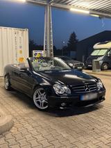 Mercedes-Benz Mercedes Benz CLK 320 Cabrio mit AMG Ausst... - Mercedes-Benz CLK 320: AMG