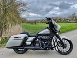 Harley-Davidson Street Glide FLHXS, Navi, ABS, Ape, Garantie - HARLEY-DAVIDSON STREET FLHX GLIDE