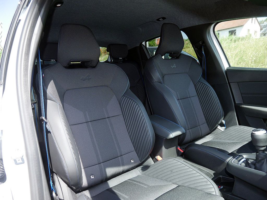 Fahrzeugabbildung Renault Clio Esprit Alpine TCe 90