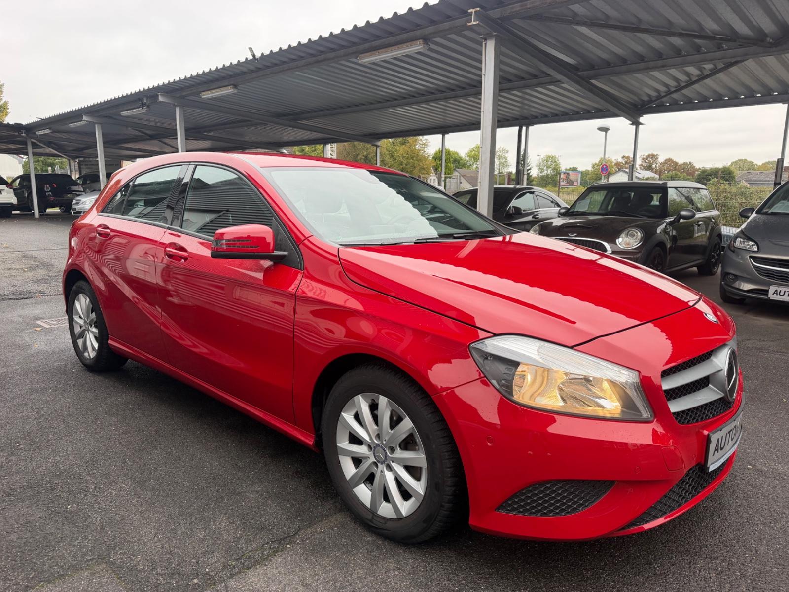 Mercedes-Benz A 180 BlueEfficiency AUTOMATIK+KAMERA+W.KM