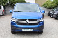 Volkswagen T6.1 Kombi 150PS LED AHK ACC 7-Sitzer Standhzg.