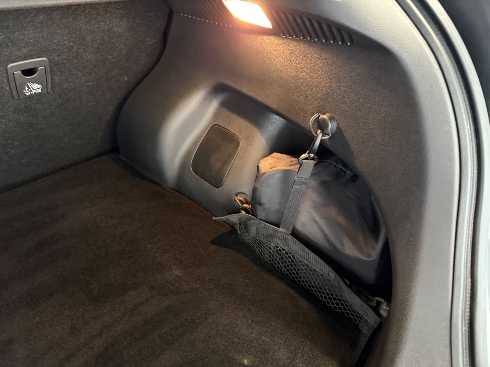 Fahrzeugabbildung Nissan Leaf Tekna Winter-Paket 2-Farb-Lackierung BOSE